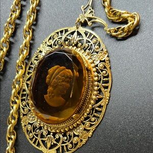 1928 Glass Woman Intaglio Cameo Gold-Tone Filigree Necklace with Amber Color